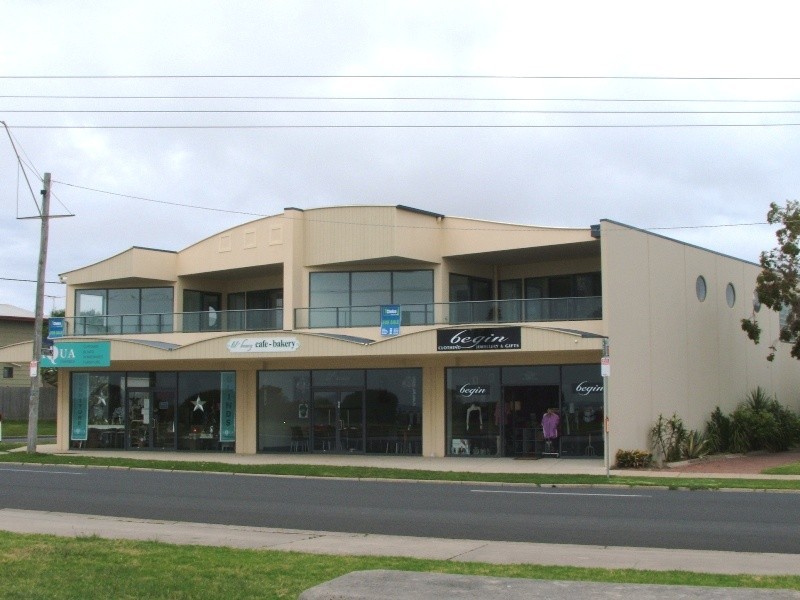 1/107 Marine Parade, San Remo VIC 3925