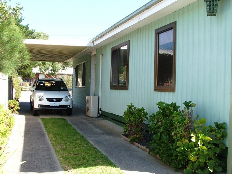 10 Cronulla Avenue, Cape Woolamai VIC 3925