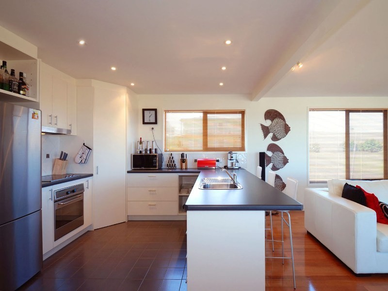 4 Blackthorn Street, San Remo VIC 3925