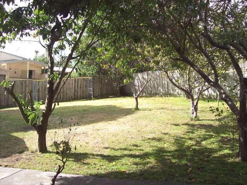 16 Lorna Doone Drive, Coronet Bay VIC 3984