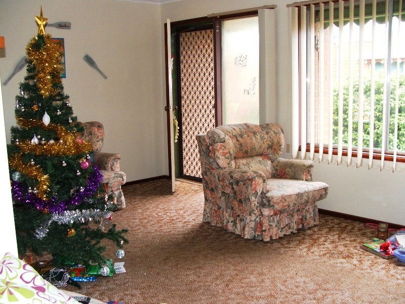 15 Edgar Road, San Remo VIC 3925