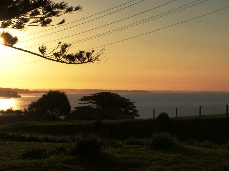 9 Phillip Island Road, San Remo VIC 3925