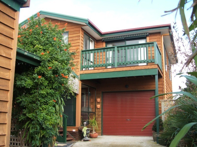 109 Marine Parade, San Remo VIC 3925