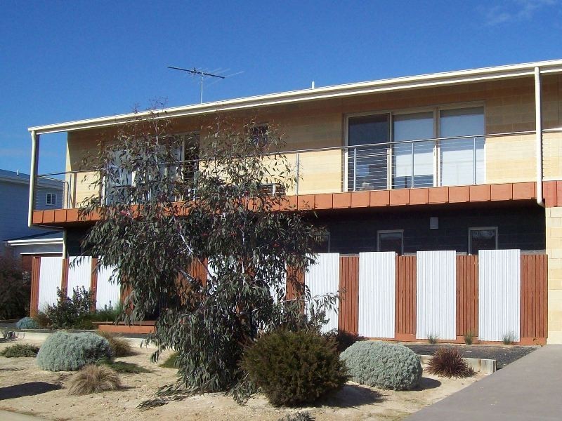 2 Mariners Court, Corinella VIC 3984