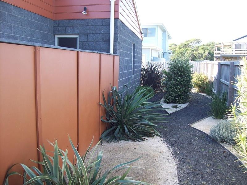 2 Mariners Court, Corinella VIC 3984