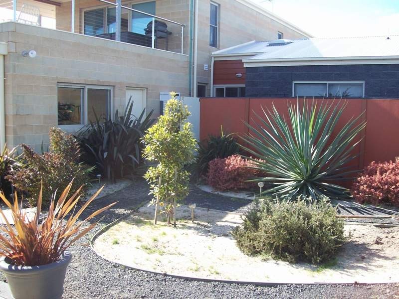2 Mariners Court, Corinella VIC 3984