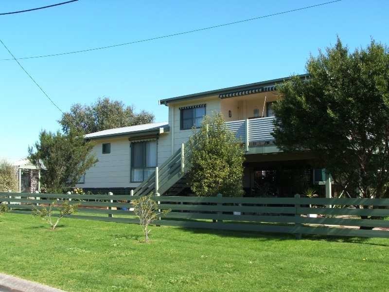 41 Pinedale Avenue, Cape Woolamai VIC 3925