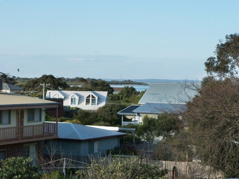 22 Cronulla Avenue, Cape Woolamai VIC 3925