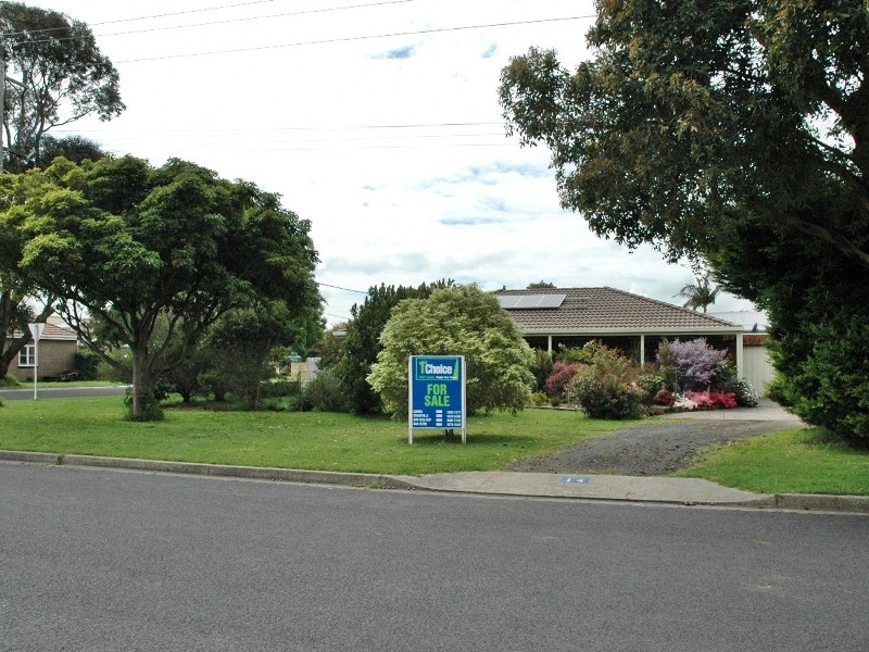 14 Cleeland Street, Newhaven VIC 3925
