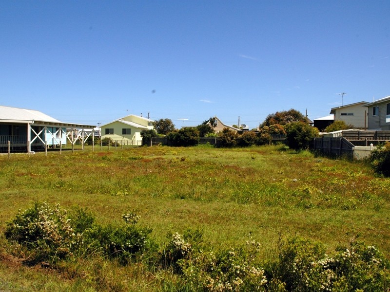 3 Sinclair Avenue, Surf Beach VIC 3922