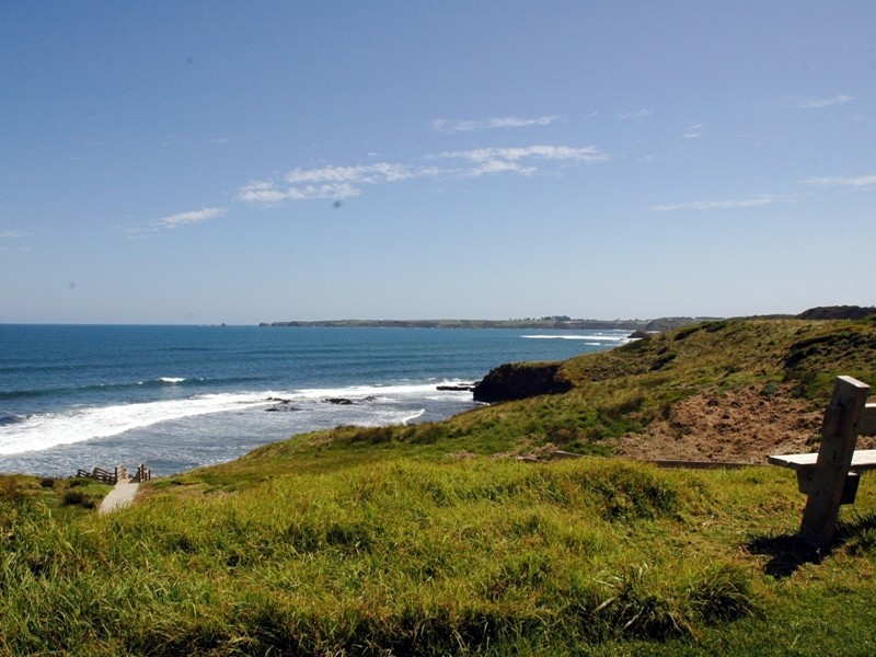 3 Sinclair Avenue, Surf Beach VIC 3922