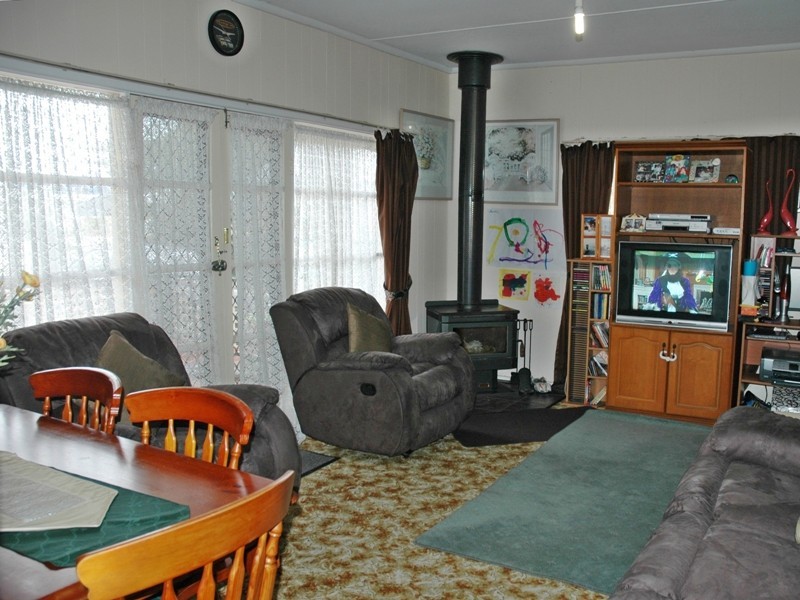 17 Grandview Grove, Cowes VIC 3922