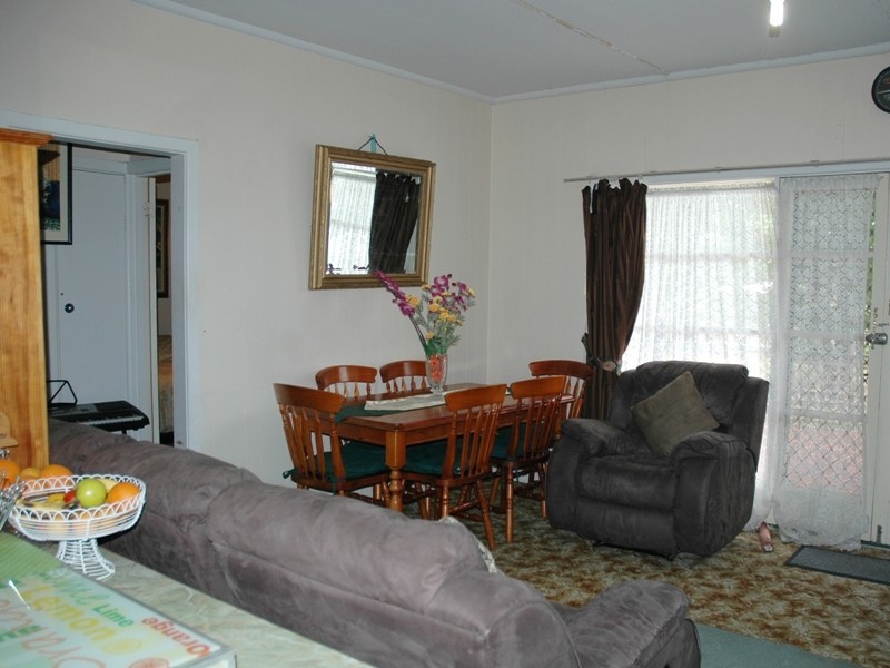 17 Grandview Grove, Cowes VIC 3922