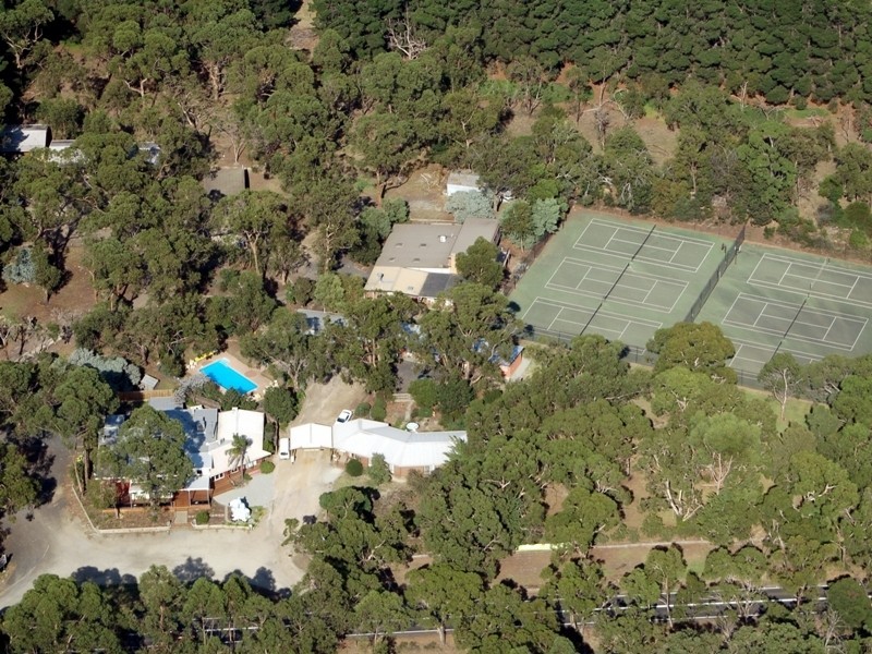 1825 Phillip Island Road, Cowes VIC 3922