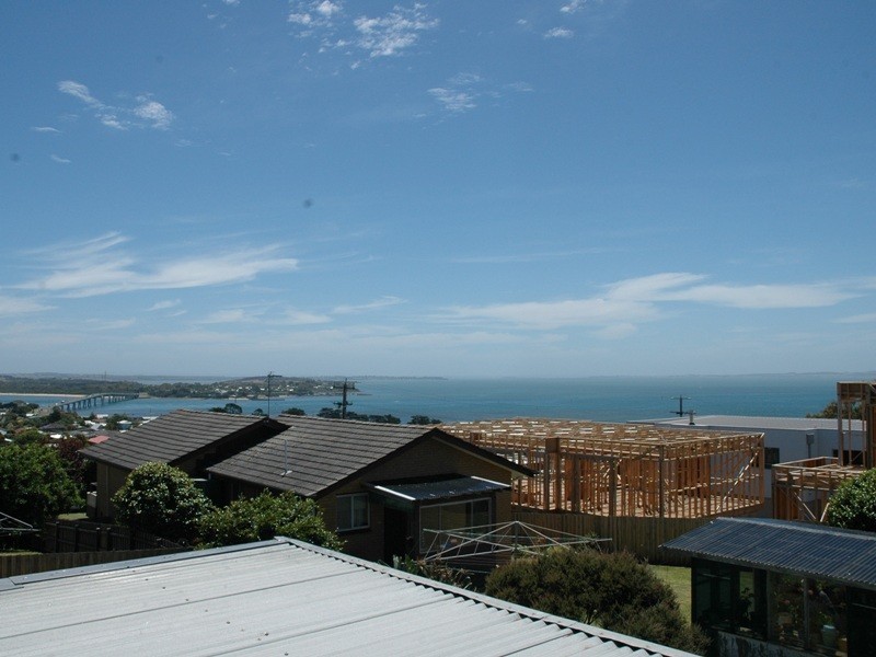 28 Bonwick Avenue, San Remo VIC 3925