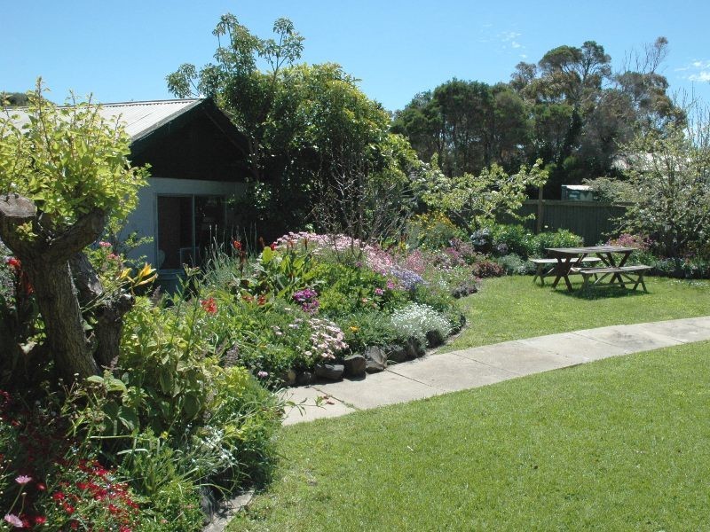 11 Bergin Grove, San Remo VIC 3925