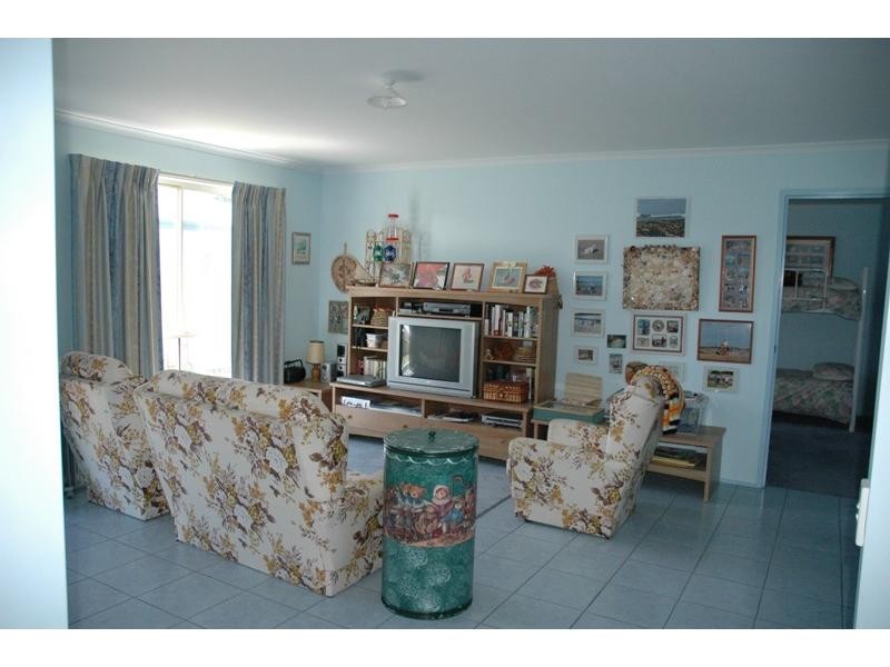 61B Back Beach Road, San Remo VIC 3925