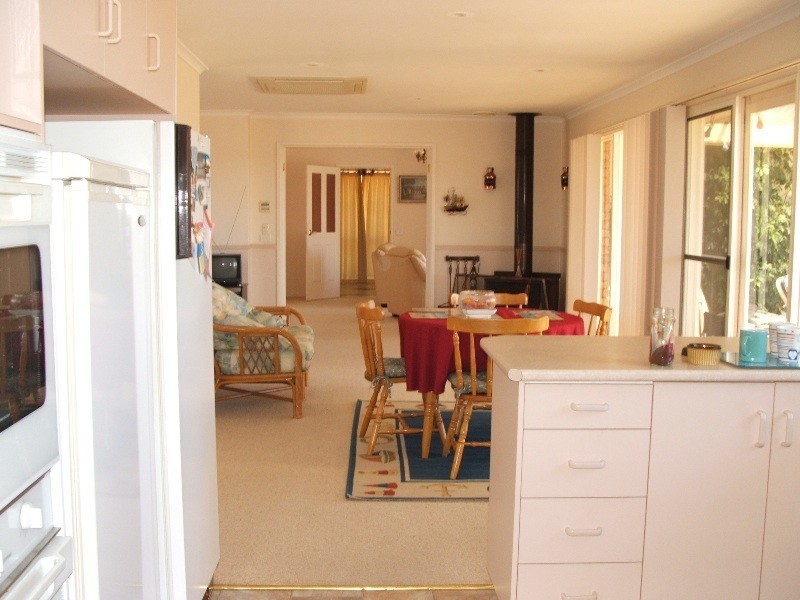 75 Potters Hill Road, San Remo VIC 3925