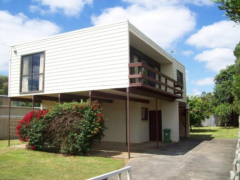 12 Kallay Drive, Pioneer Bay VIC 3984