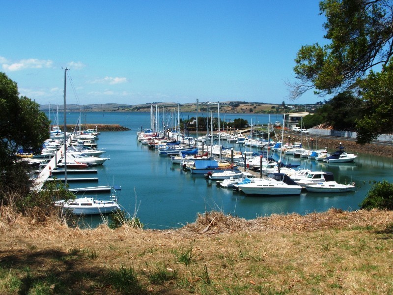 27 Anderson Street, Newhaven VIC 3925