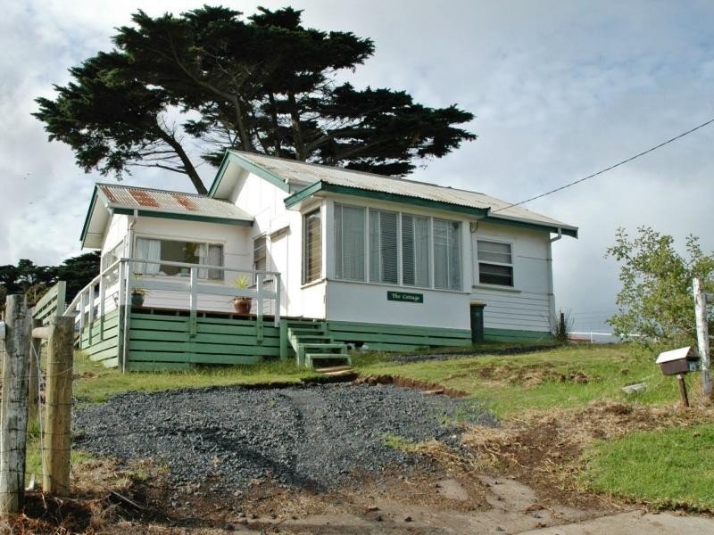 10 The Broadway, San Remo VIC 3925