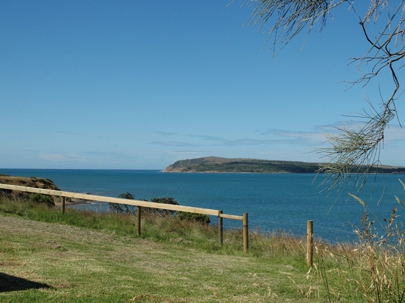 10 The Broadway, San Remo VIC 3925
