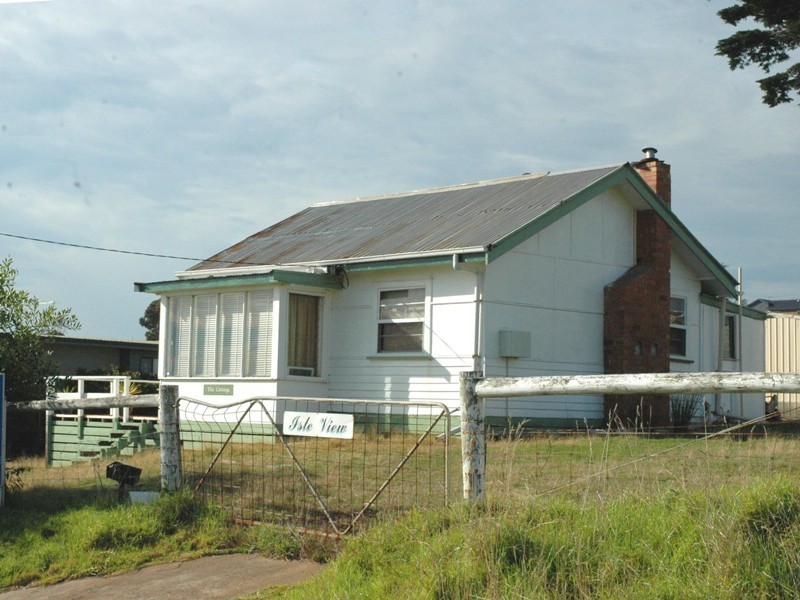 10 The Broadway, San Remo VIC 3925