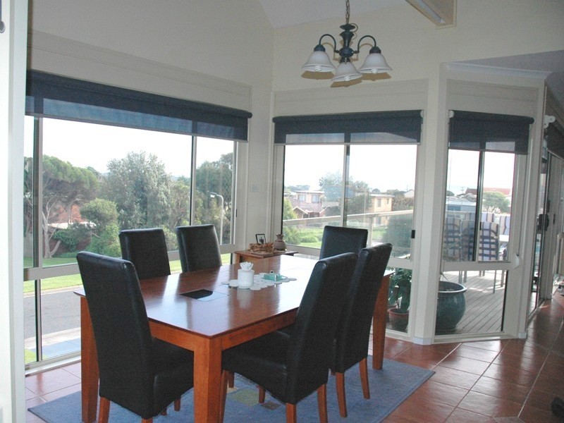 26 Ocean View Drive, San Remo VIC 3925