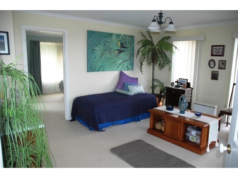 26 Ocean View Drive, San Remo VIC 3925