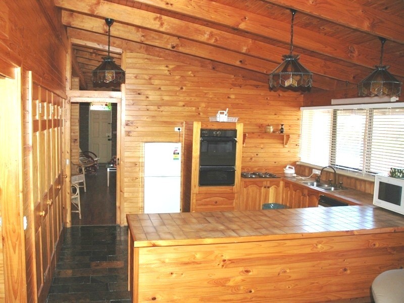 5 Wonthaggi Crescent, San Remo VIC 3925