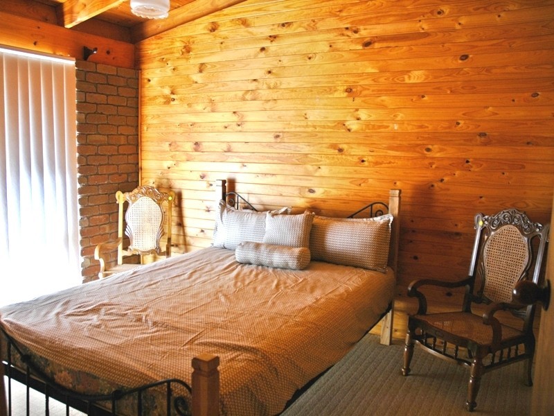 5 Wonthaggi Crescent, San Remo VIC 3925