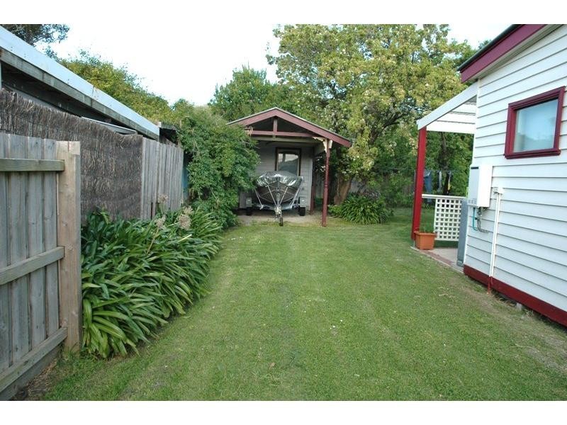 14 Wynne Road, San Remo VIC 3925