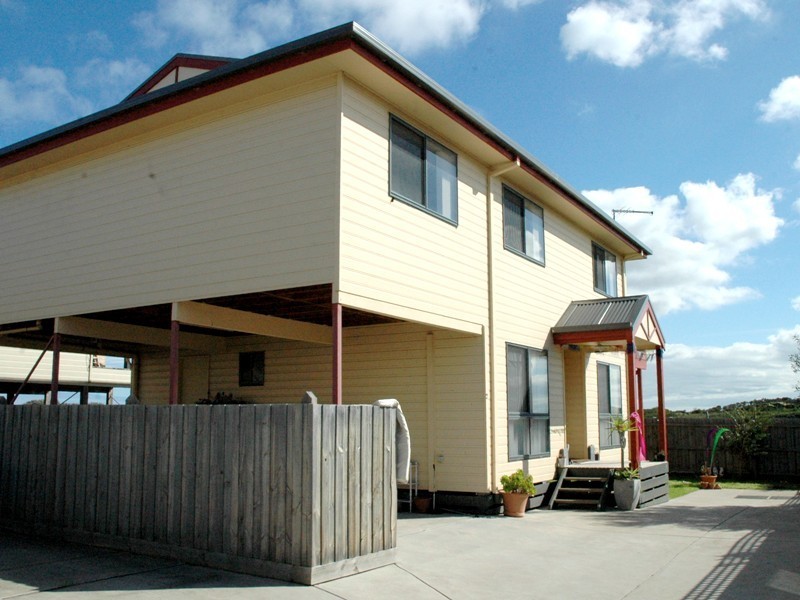 Unit 2/82 Lantana Road, Cape Woolamai VIC 3925