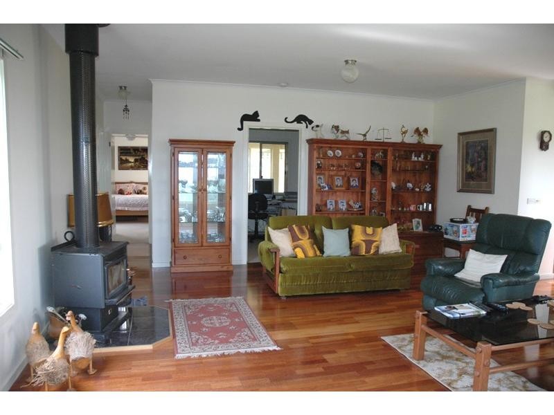 51 Phillip Island Road, Surf Beach VIC 3922