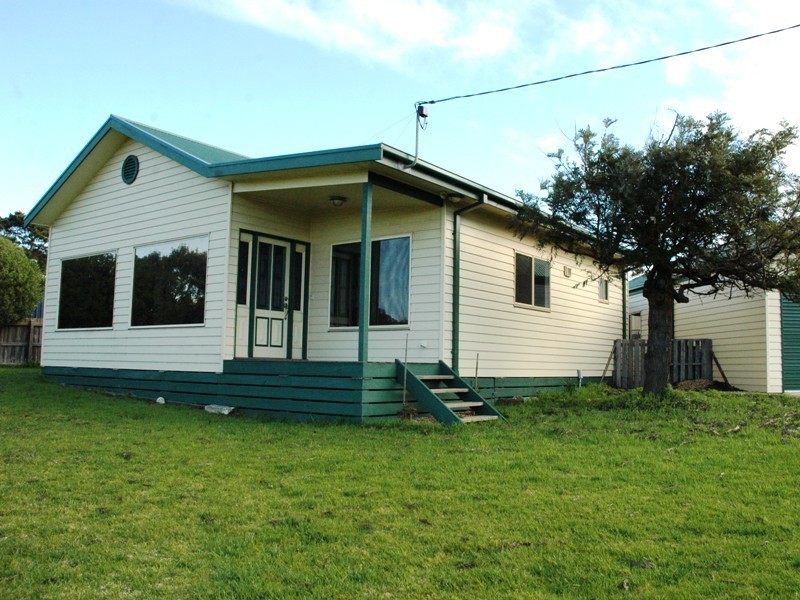 51 Phillip Island Road, Surf Beach VIC 3922
