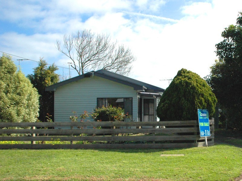 29 Bergin Grove, San Remo VIC 3925