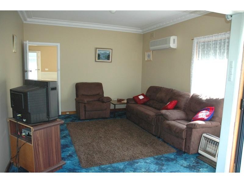 29 Bergin Grove, San Remo VIC 3925