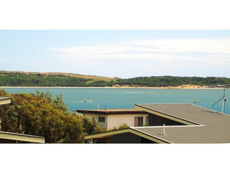 70 Penniwells Drive, San Remo VIC 3925