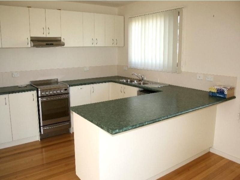 3 Haldor Place, San Remo VIC 3925