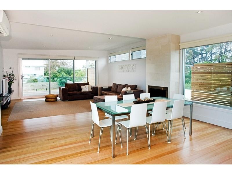 12 Anderson Street, San Remo VIC 3925