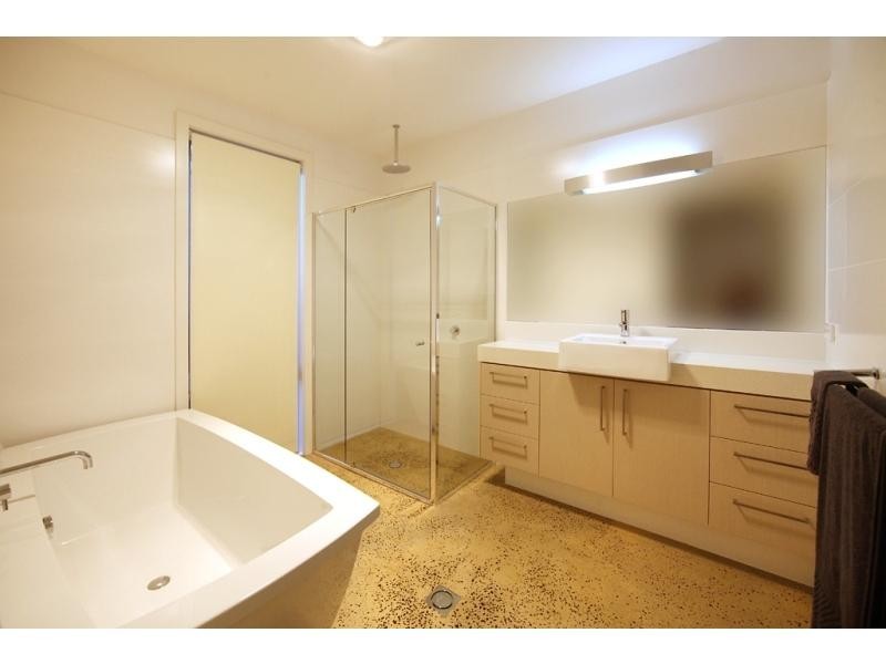 12 Anderson Street, San Remo VIC 3925