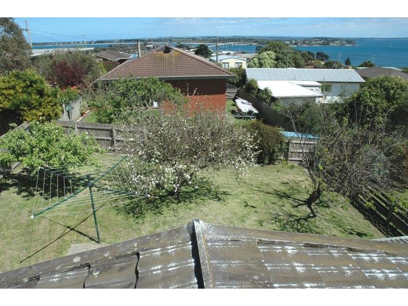 13 Harrington Drive, San Remo VIC 3925