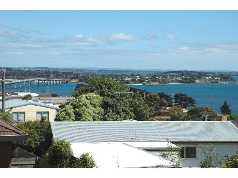 13 Harrington Drive, San Remo VIC 3925