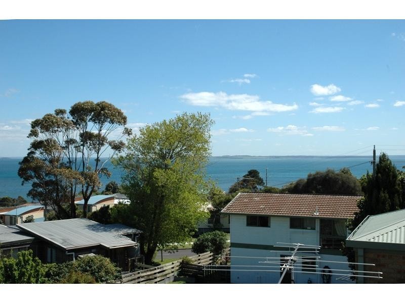 13 Harrington Drive, San Remo VIC 3925