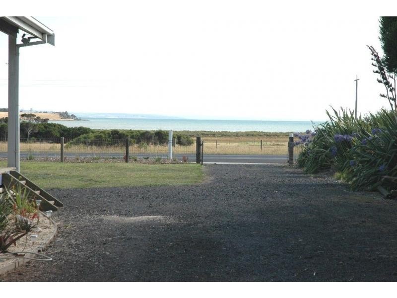 20 Manly Place, Surf Beach VIC 3922