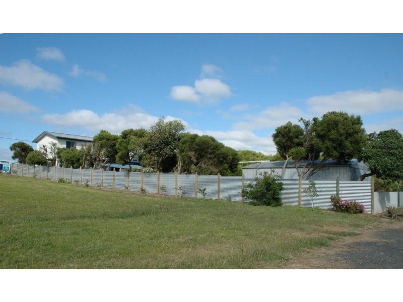 20 Manly Place, Surf Beach VIC 3922