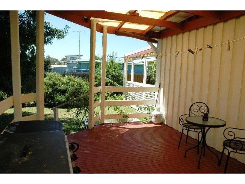 6 Cronulla Avenue, Cape Woolamai VIC 3925