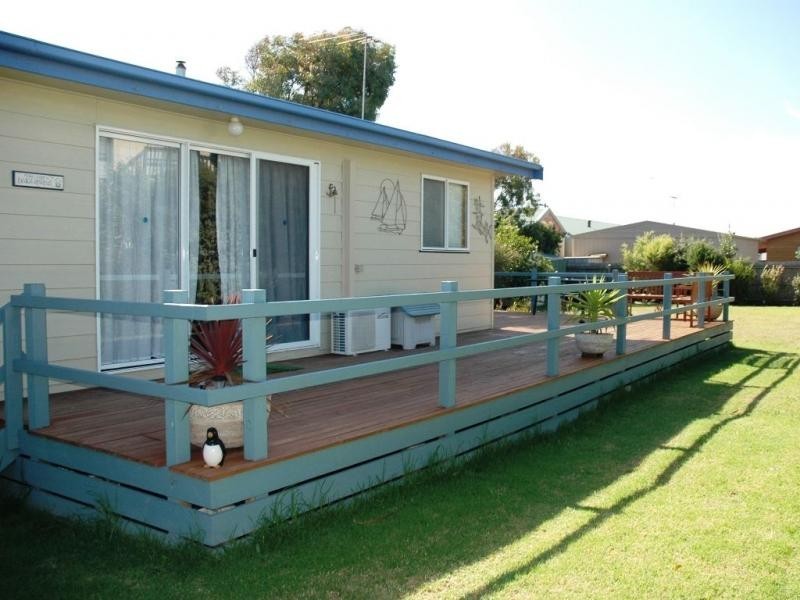 8 Seaspray Avenue, Cape Woolamai VIC 3925