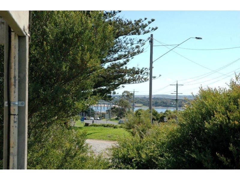 1-3 Phillip Island Road, San Remo VIC 3925