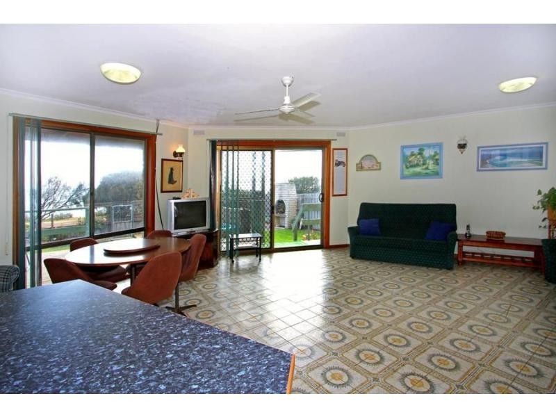 5 Ketch Close, Coronet Bay VIC 3984